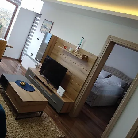 Ruza Suncani Breg Kopaonik