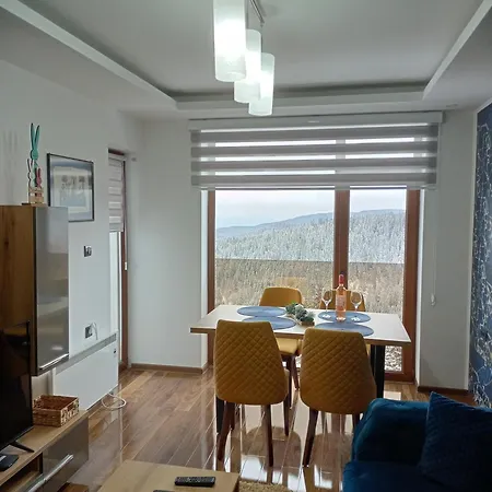 Ruza Suncani Breg Kopaonik